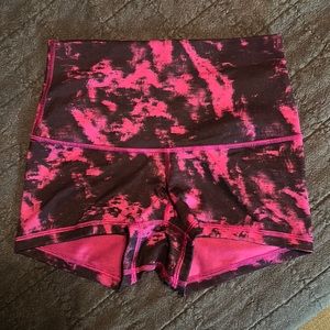 Lululemon Boogie shorts